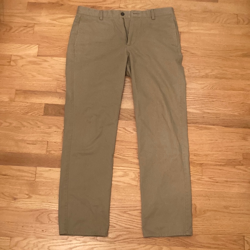 Dockers slim fit khakis